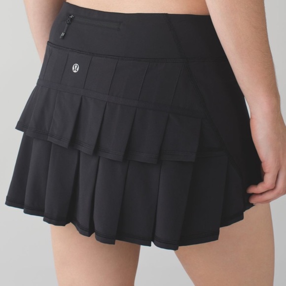 lululemon athletica Dresses & Skirts - Lululemon Run Pace Setter Skirt